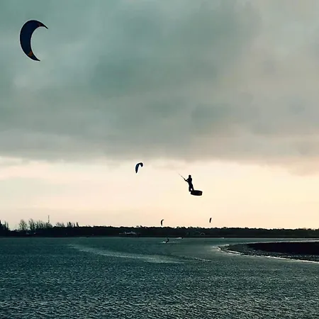 Vakantiehuis With Maritime Atmosphere *