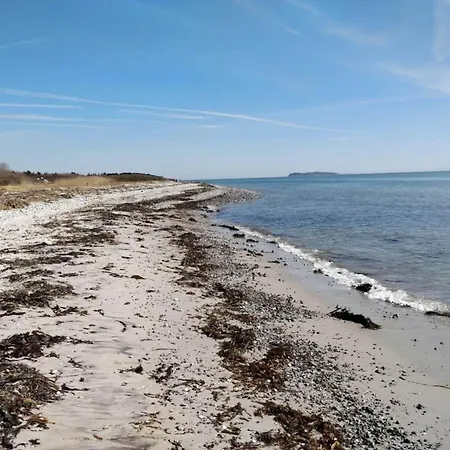 With Maritime Atmosphere Эбельтофт