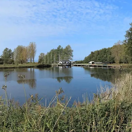 With Maritime Atmosphere Дом отдыха *